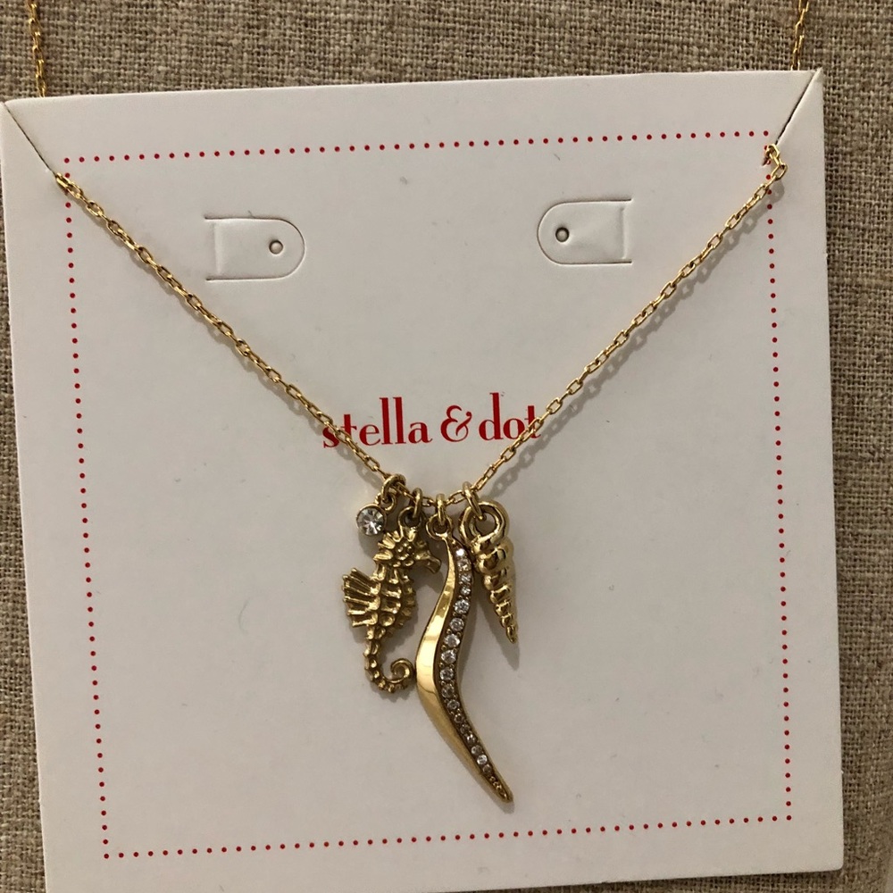 Stella & Dot gold seahorse necklace